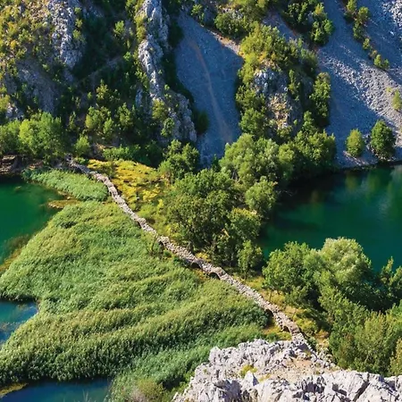 Vila In Croatia By The Adriatic Coast